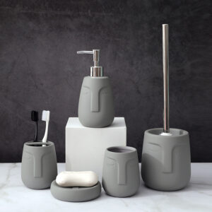 2020 New matte rubber paint Ceramic face design Bathroom Accessory set Toothbrush Holder Soap Dispenser Dish Set 